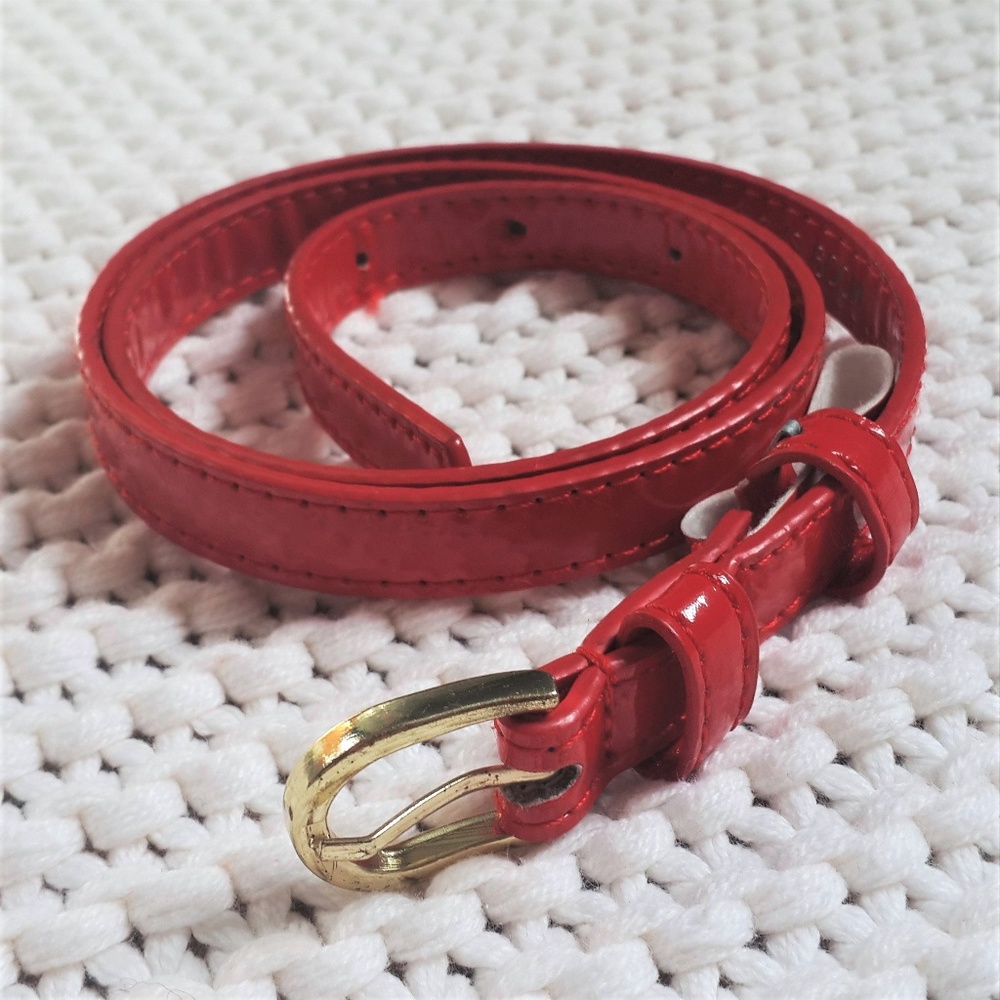 Forever 21 • Bright Red .5" Belt